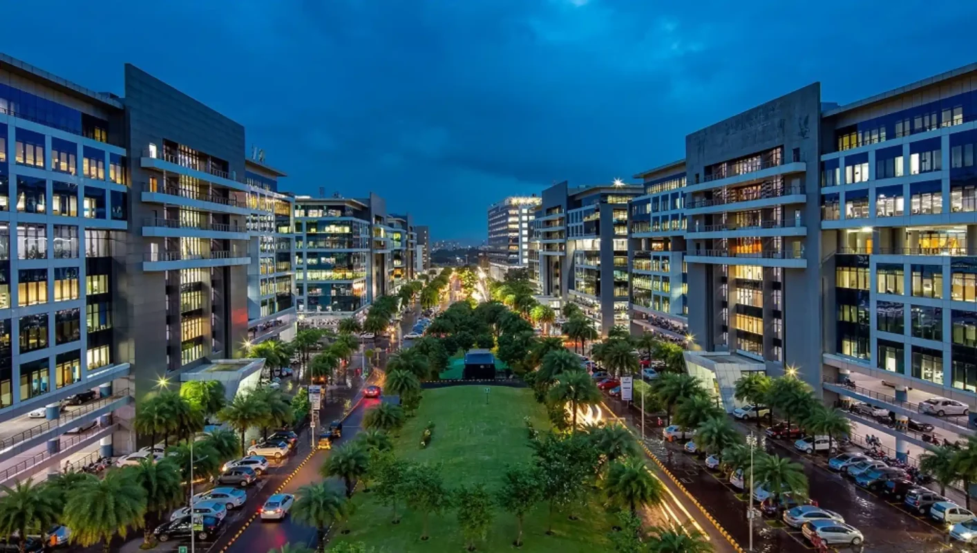 DLF Privana West Sector 76 image 3